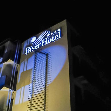 Derventa Biser Hotel מראה חיצוני תמונה